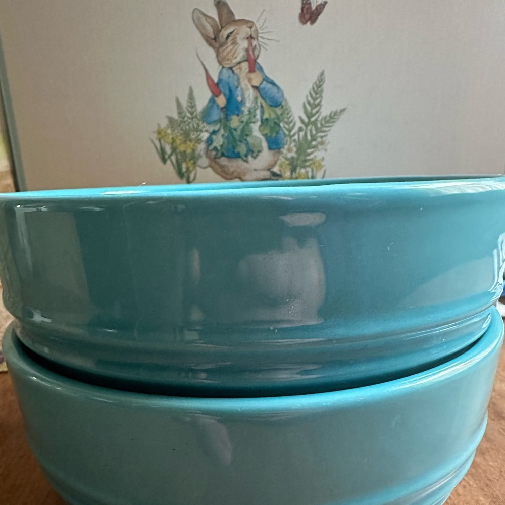 4 NIB Le Creuset Bowls 6 in bowls